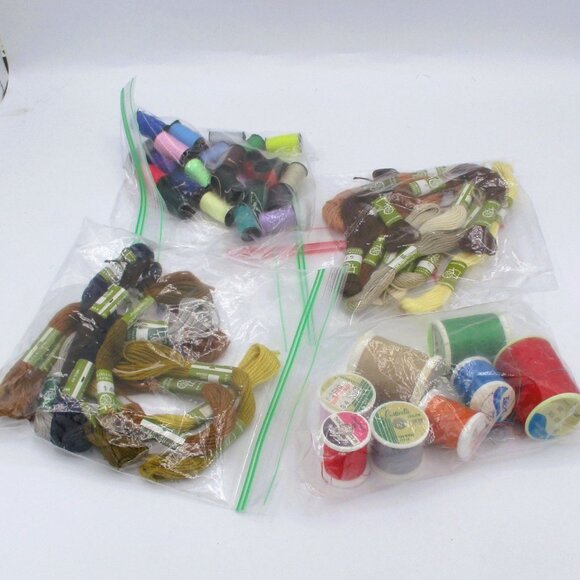 Lot Of 55 Threads 55 pc Talon,Woolworth,Corticelli Embroidery  Asst   BDD - Picture 1 of 6